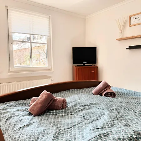 Ludwigslust Vogtland De - Ideal Fuer Naturliebhaber & Fellnasen